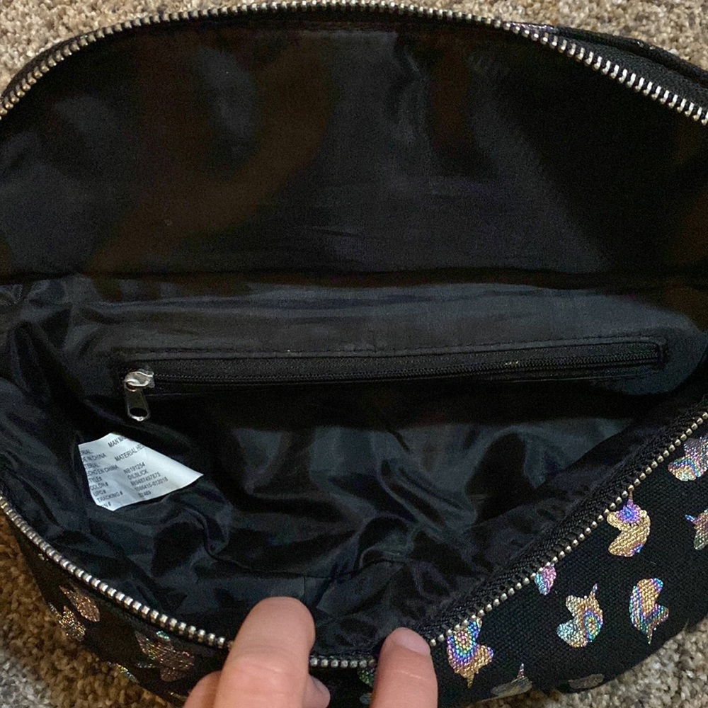 New Unicorn Iridescent Fanny Pack - Picture 7 of 8